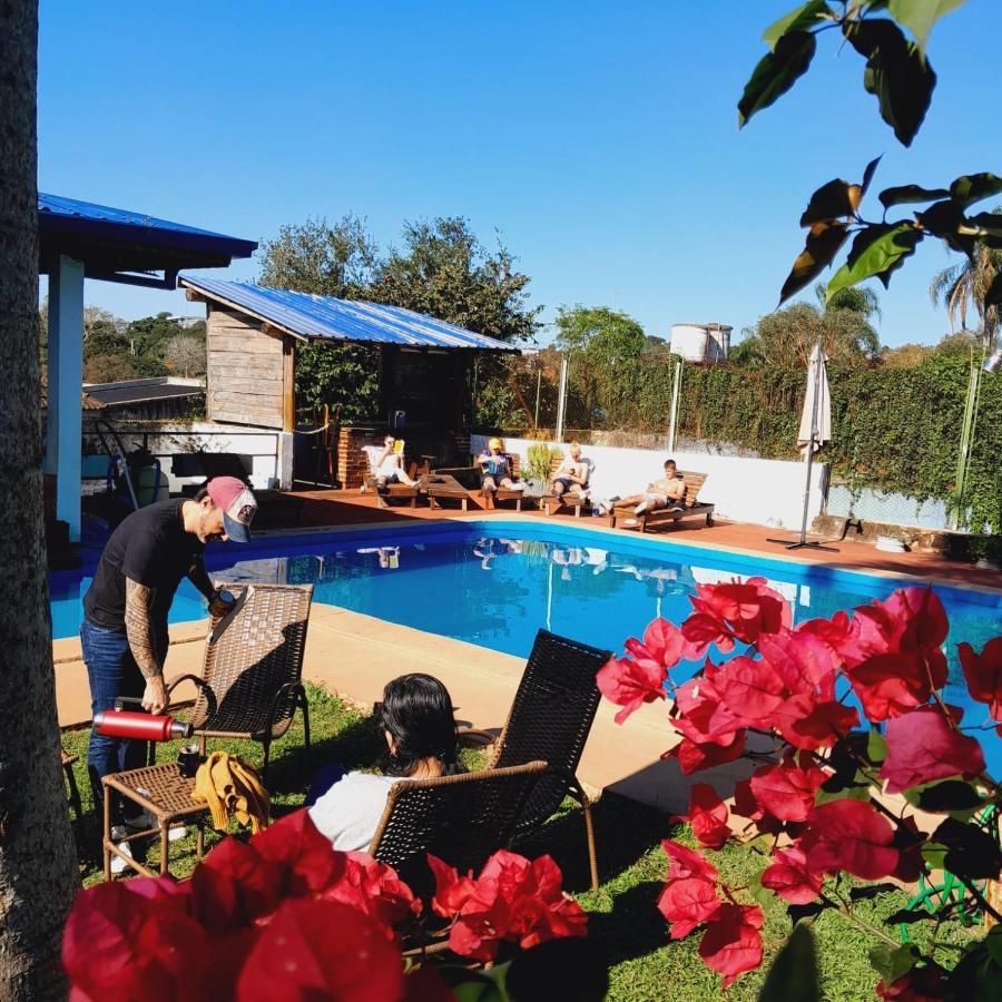 Guembe Al Rio Hostel Puerto Iguazu Exterior photo