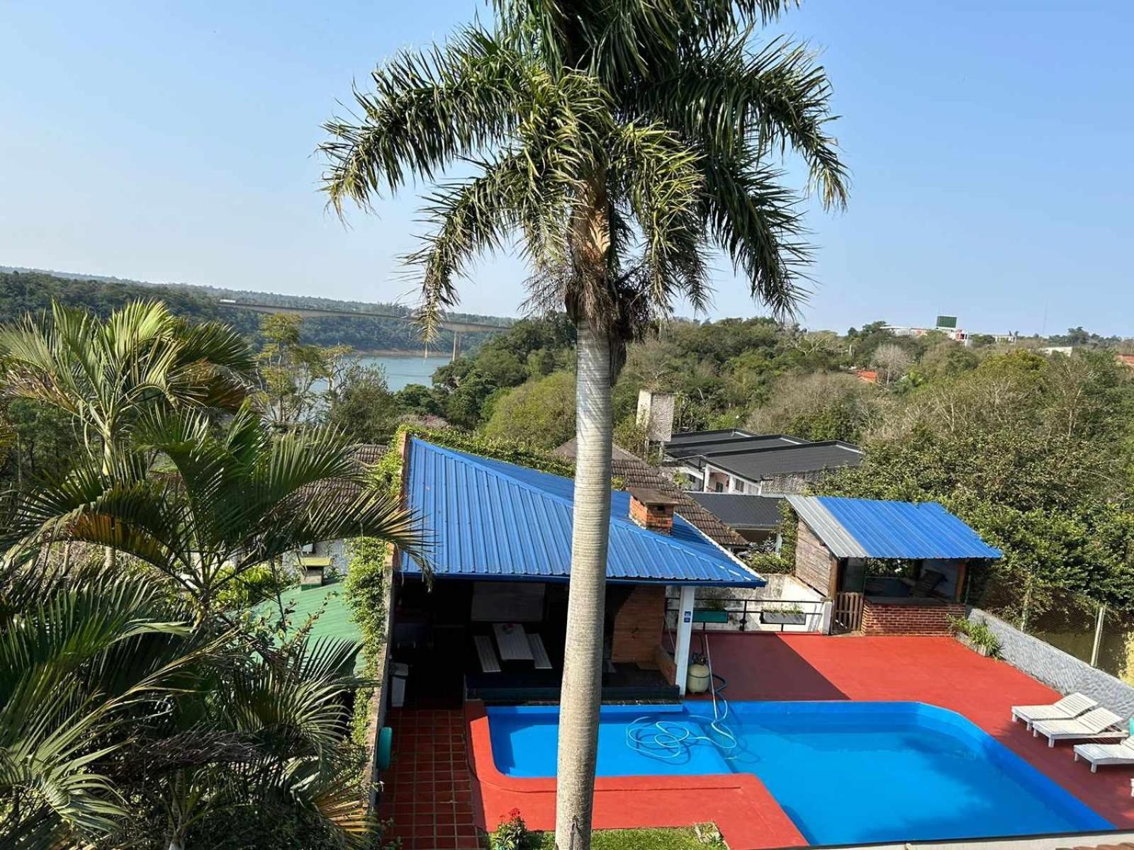 Guembe Al Rio Hostel Puerto Iguazu Exterior photo